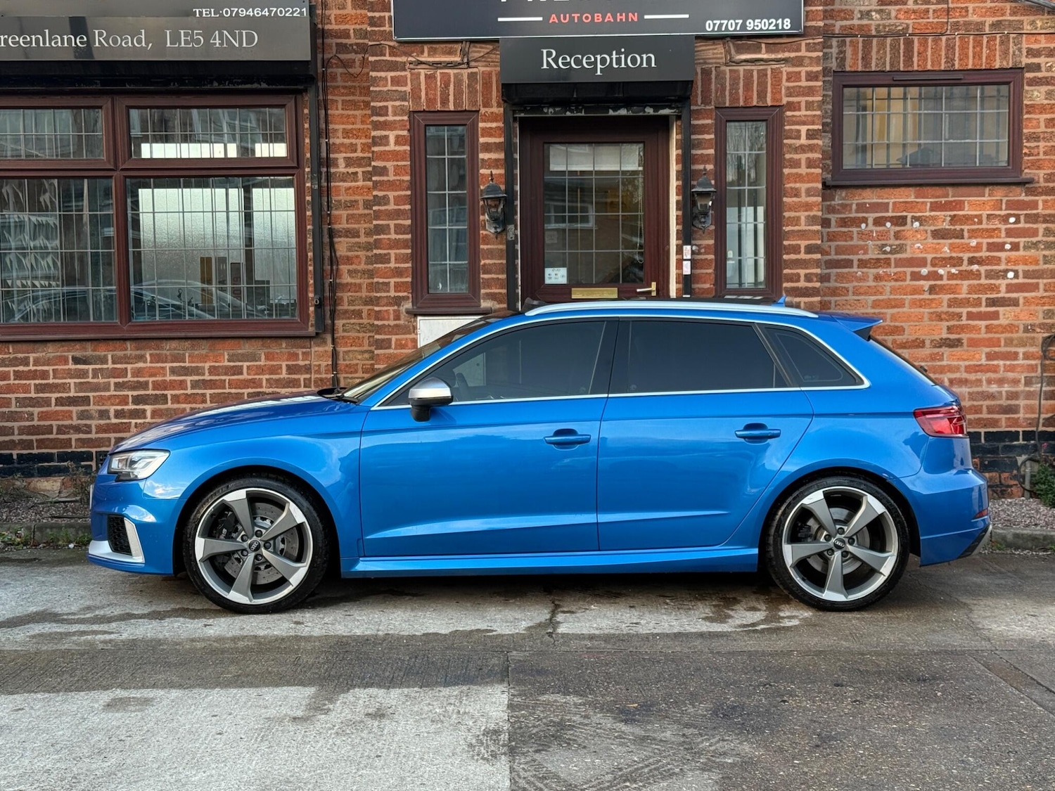Used Audi RS3 2018 for sale - 76620106: Photo 5