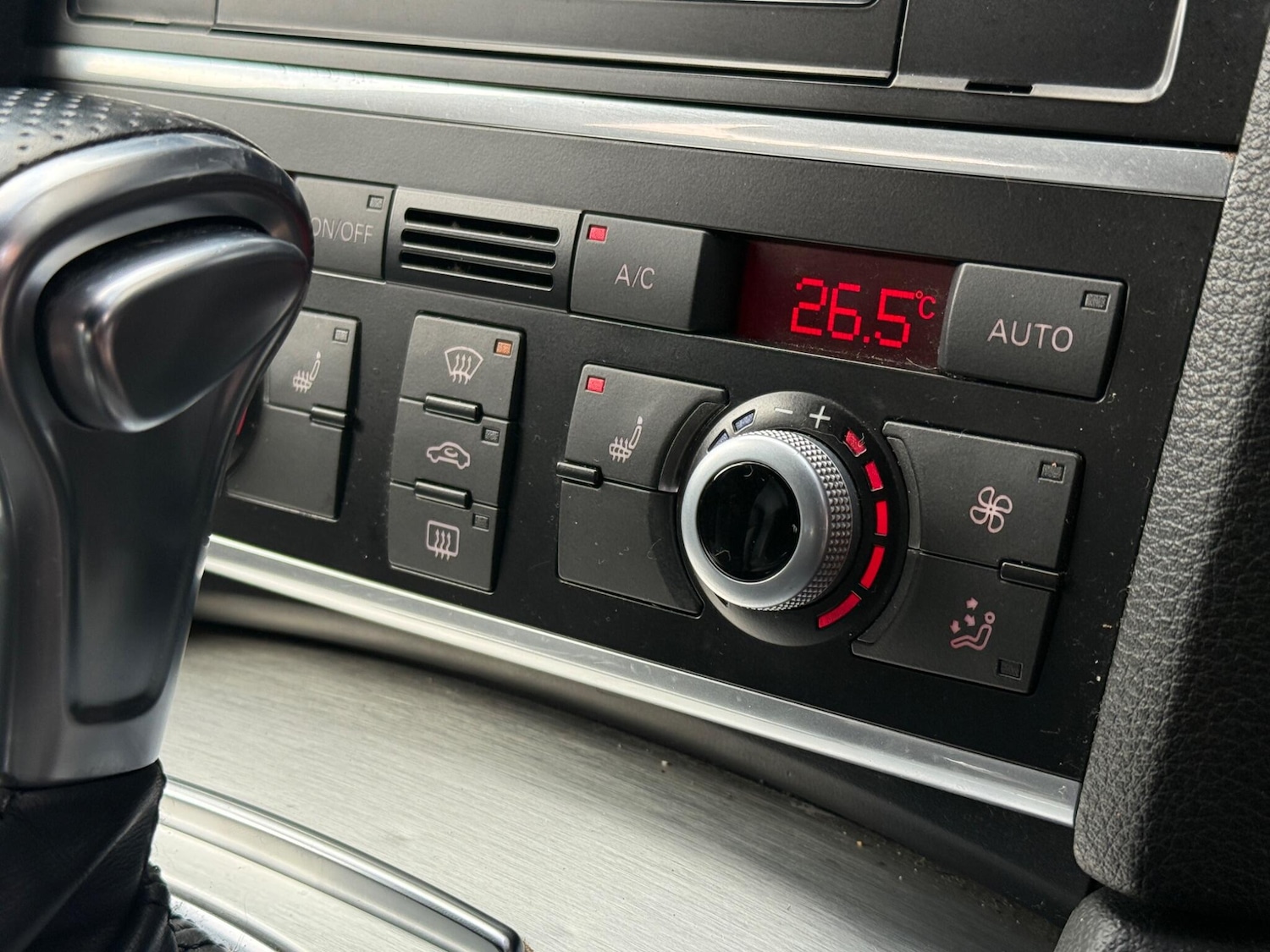 Used Audi Q7 2014 for sale - 77021086: Photo 18