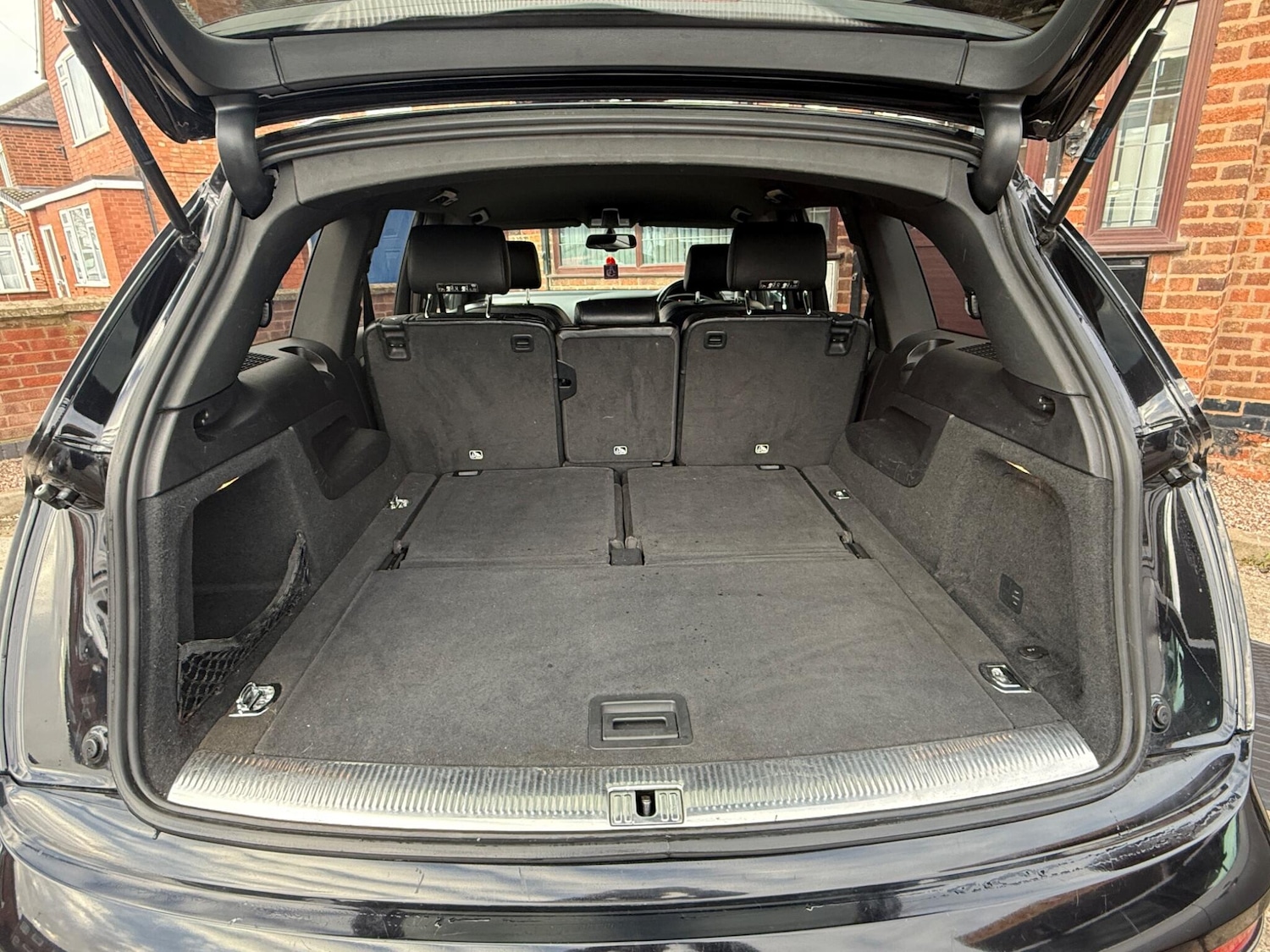 Used Audi Q7 2014 for sale - 77021086: Photo 26