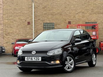 Used Volkswagen Polo 2016 for sale - 77254629: Photo