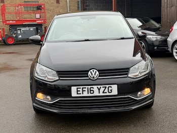 Used Volkswagen Polo 2016 for sale - 77254629: Photo