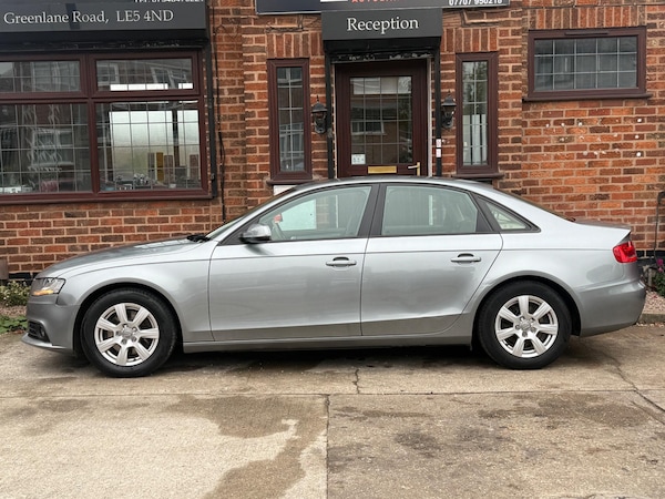 Used Audi A4 2011 for sale - 76259699: Photo 4