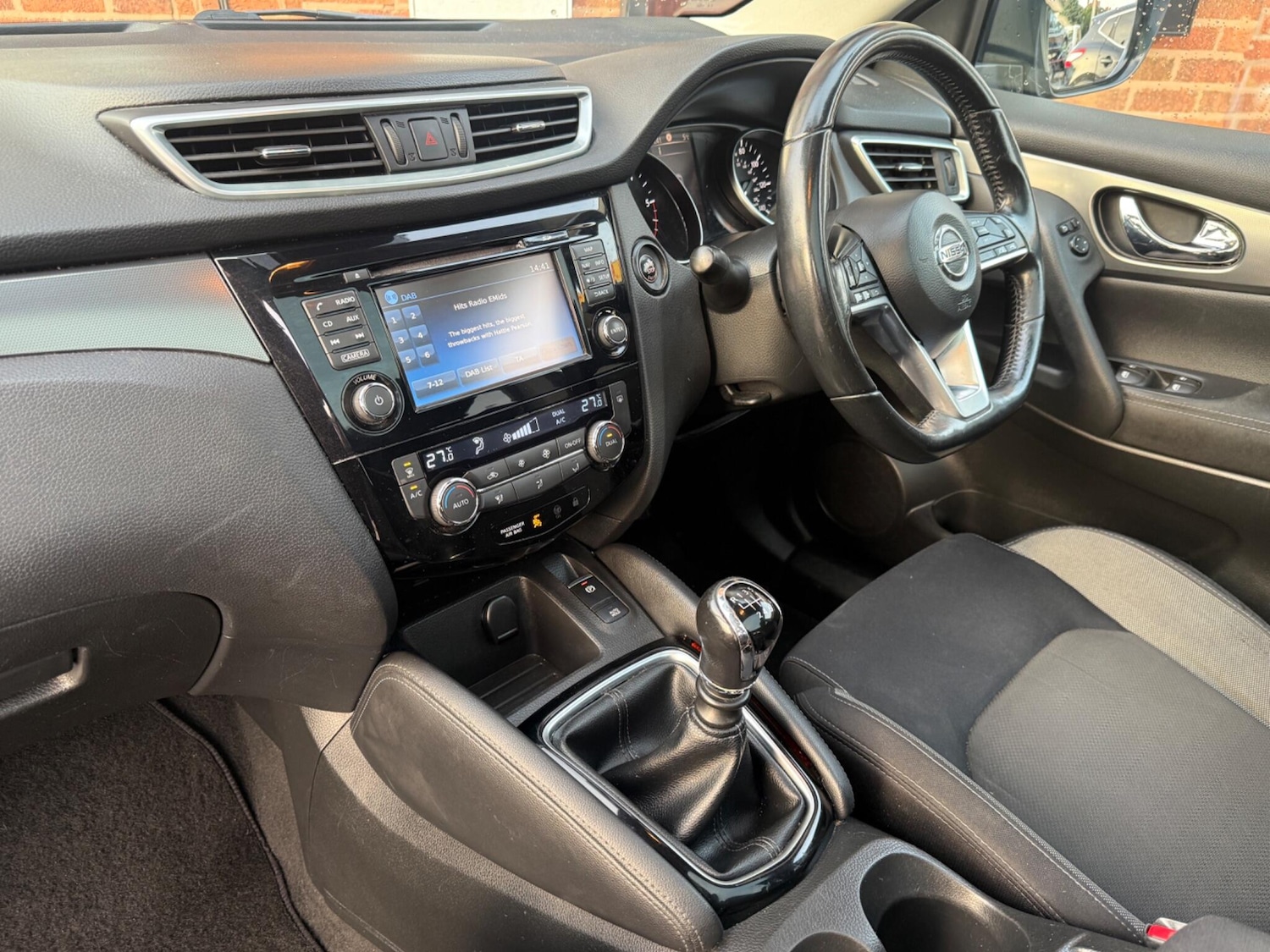 Used Nissan Qashqai 2017 for sale - 76714757: Photo 21