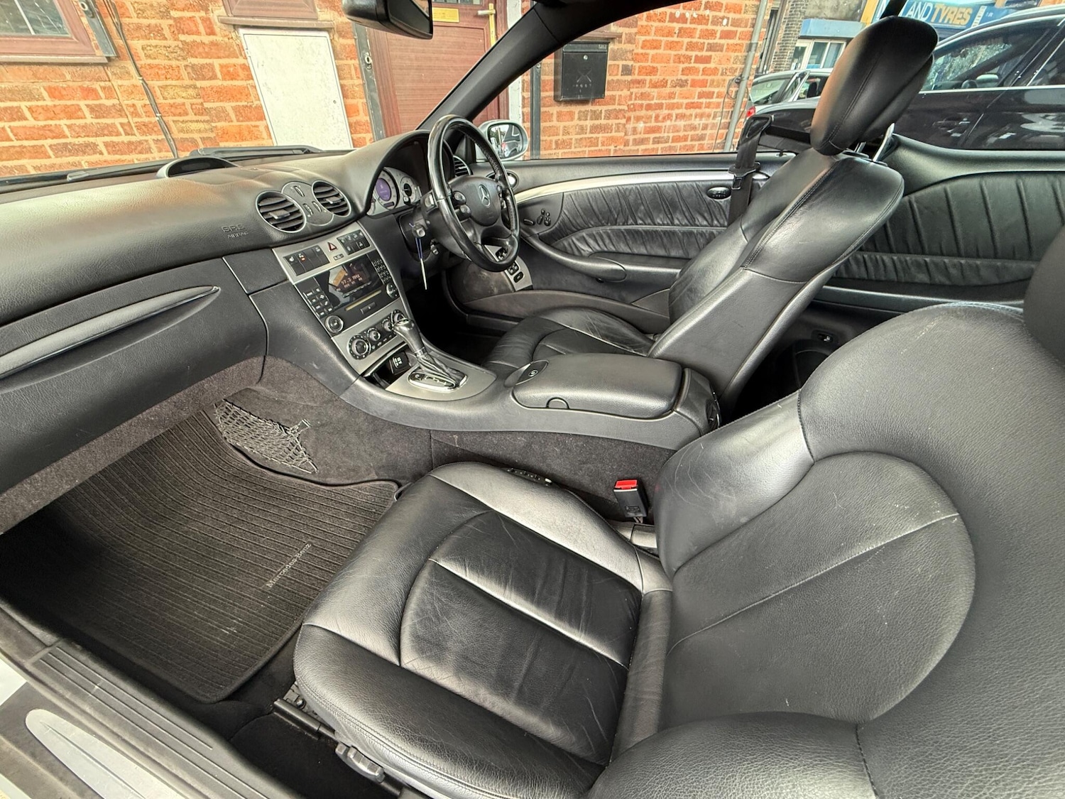 Used Mercedes-Benz CLK 2006 for sale - 76377183: Photo 17