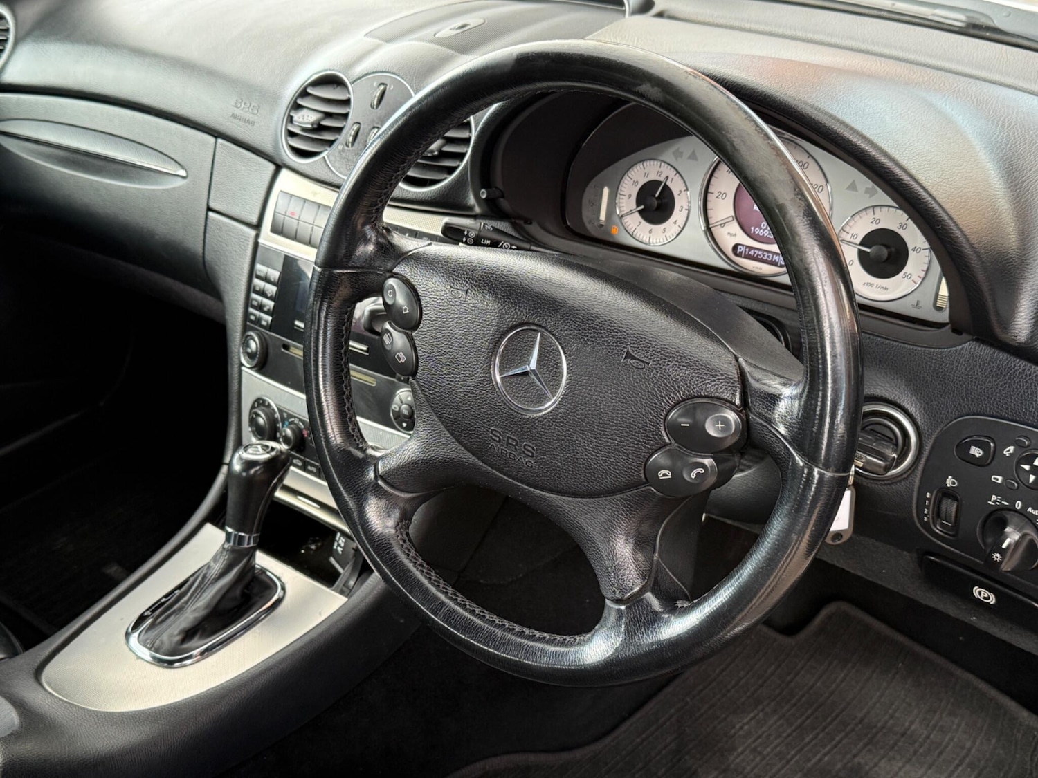 Used Mercedes-Benz CLK 2006 for sale - 76377183: Photo 9