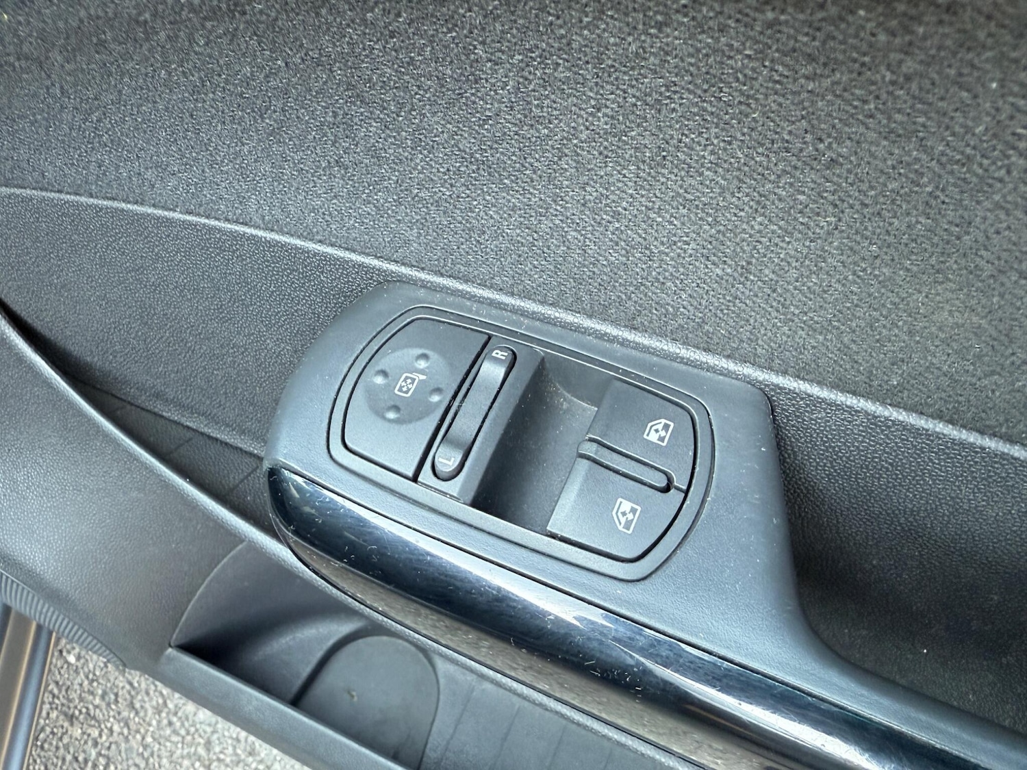 Used Vauxhall Corsa 2013 for sale - 77957764: Photo 14