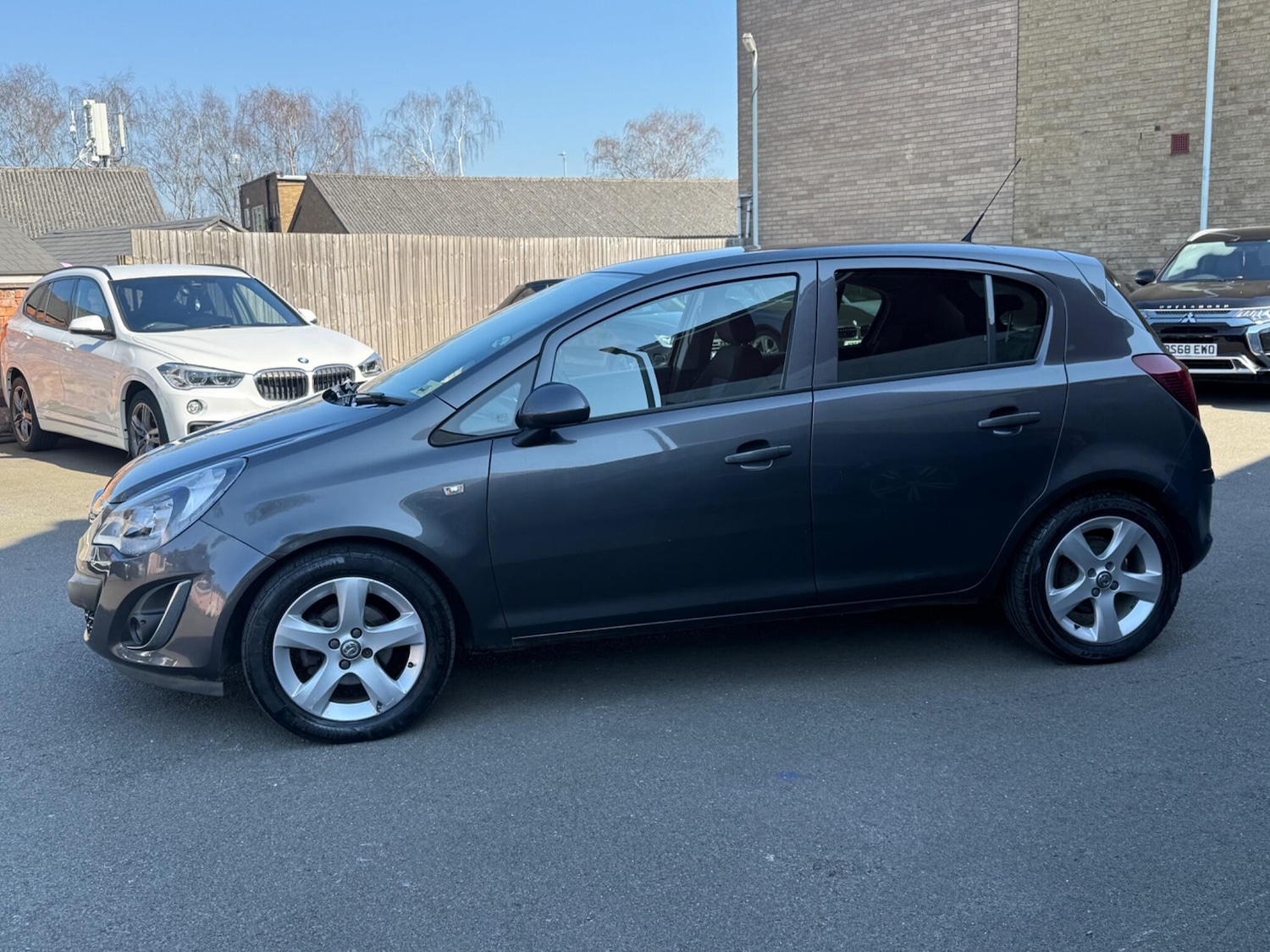 Used Vauxhall Corsa 2013 for sale - 77957764: Photo 8