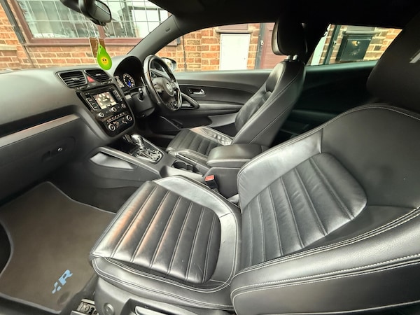 Used Volkswagen Scirocco 2011 for sale - 76295886: Photo 15