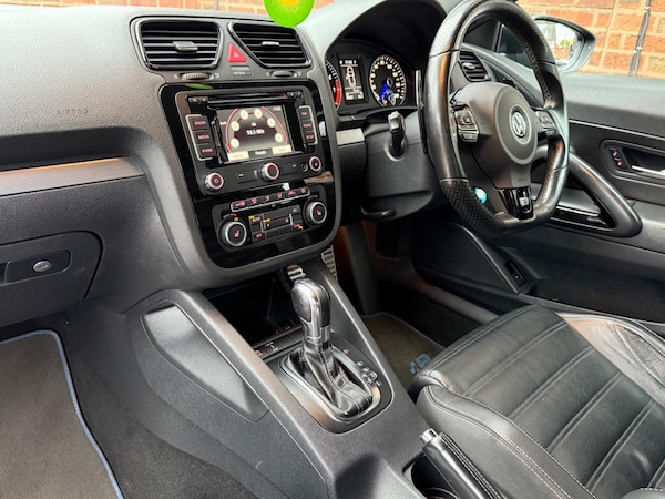 Used Volkswagen Scirocco 2011 for sale - 76295886: Photo 17