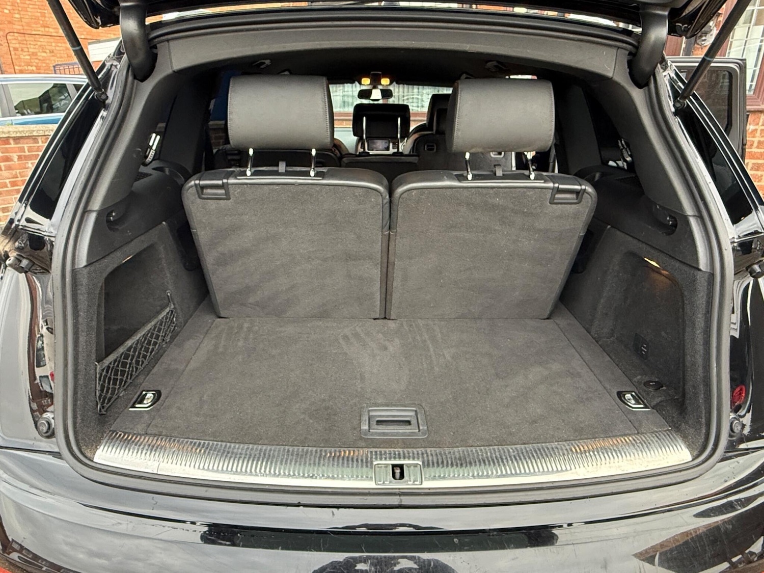 Used Audi Q7 2013 for sale - 76498601: Photo 27