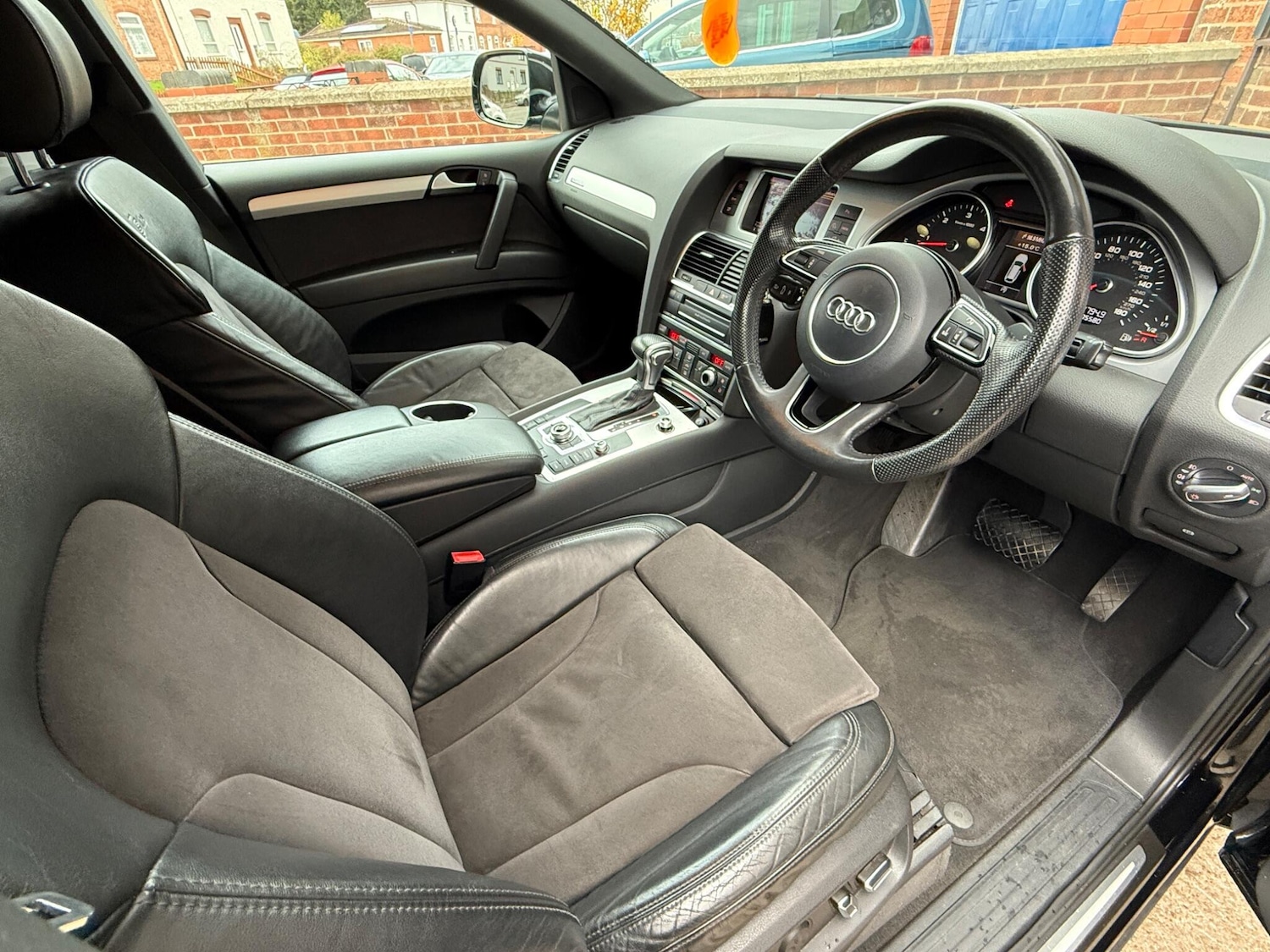 Used Audi Q7 2013 for sale - 76498601: Photo 9