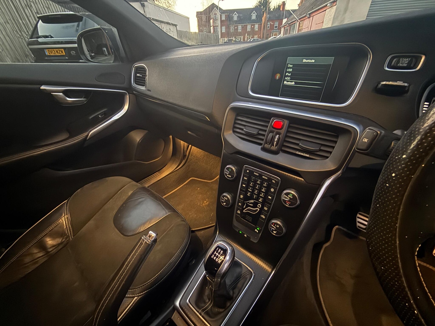 Used Volvo V40 2017 for sale - 77097457: Photo 14