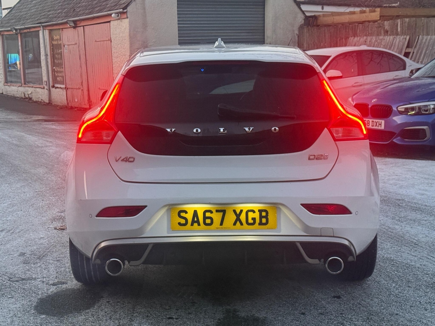 Used Volvo V40 2017 for sale - 77097457: Photo 5