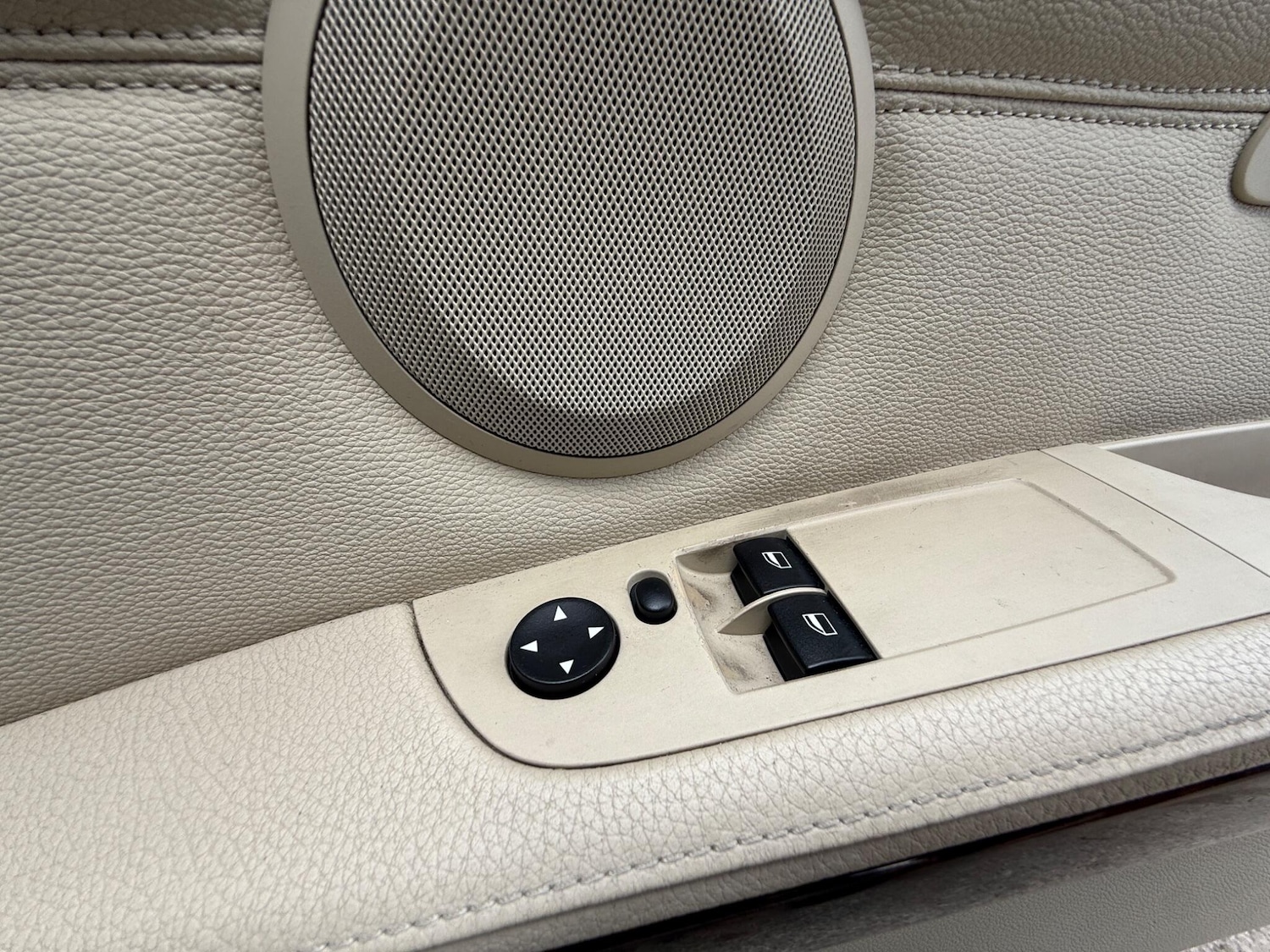 Used BMW 3 Series 2010 for sale - 76158728: Photo 14