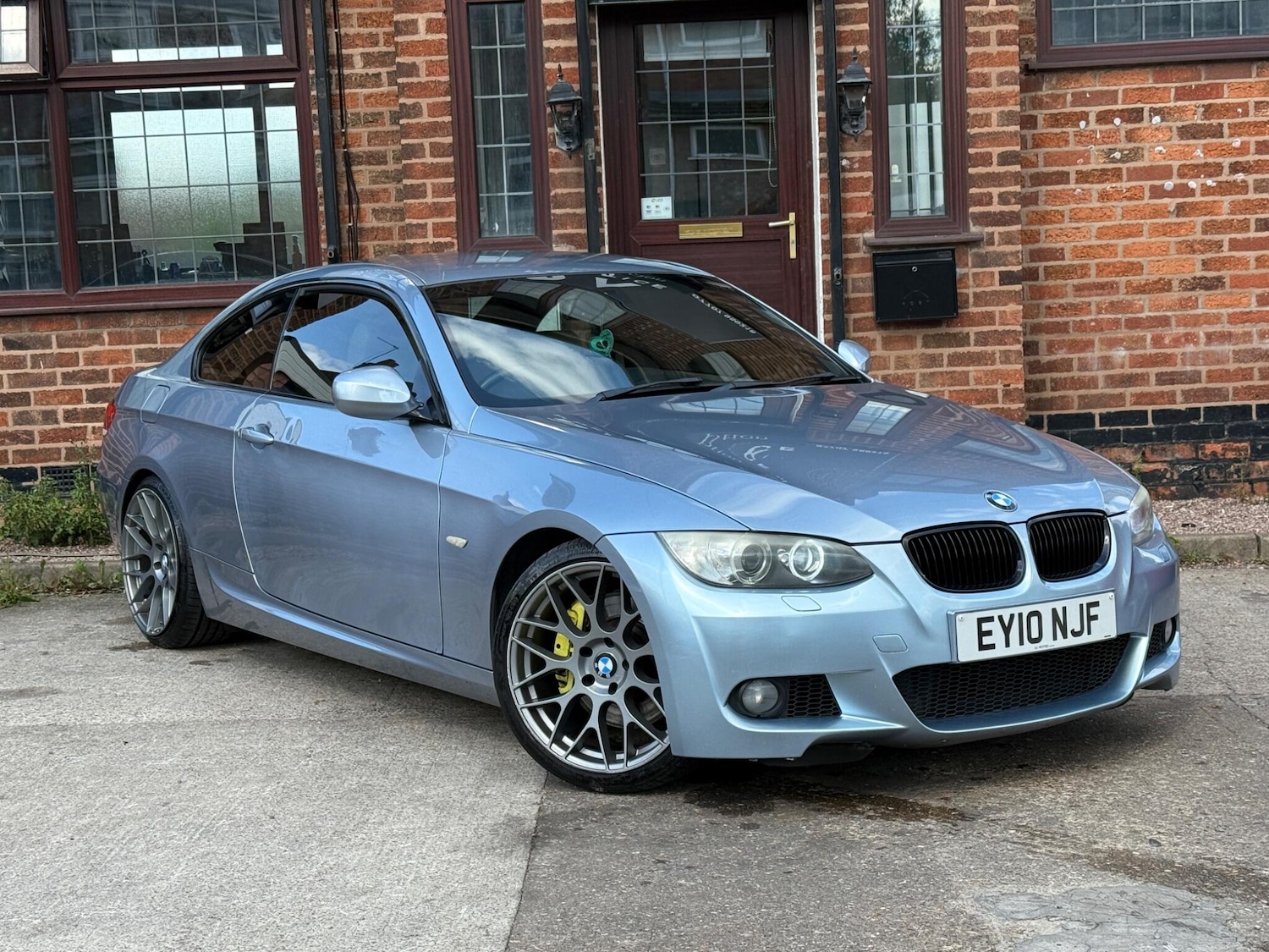 Used BMW 3 Series 2010 for sale - 76158728: Photo 2