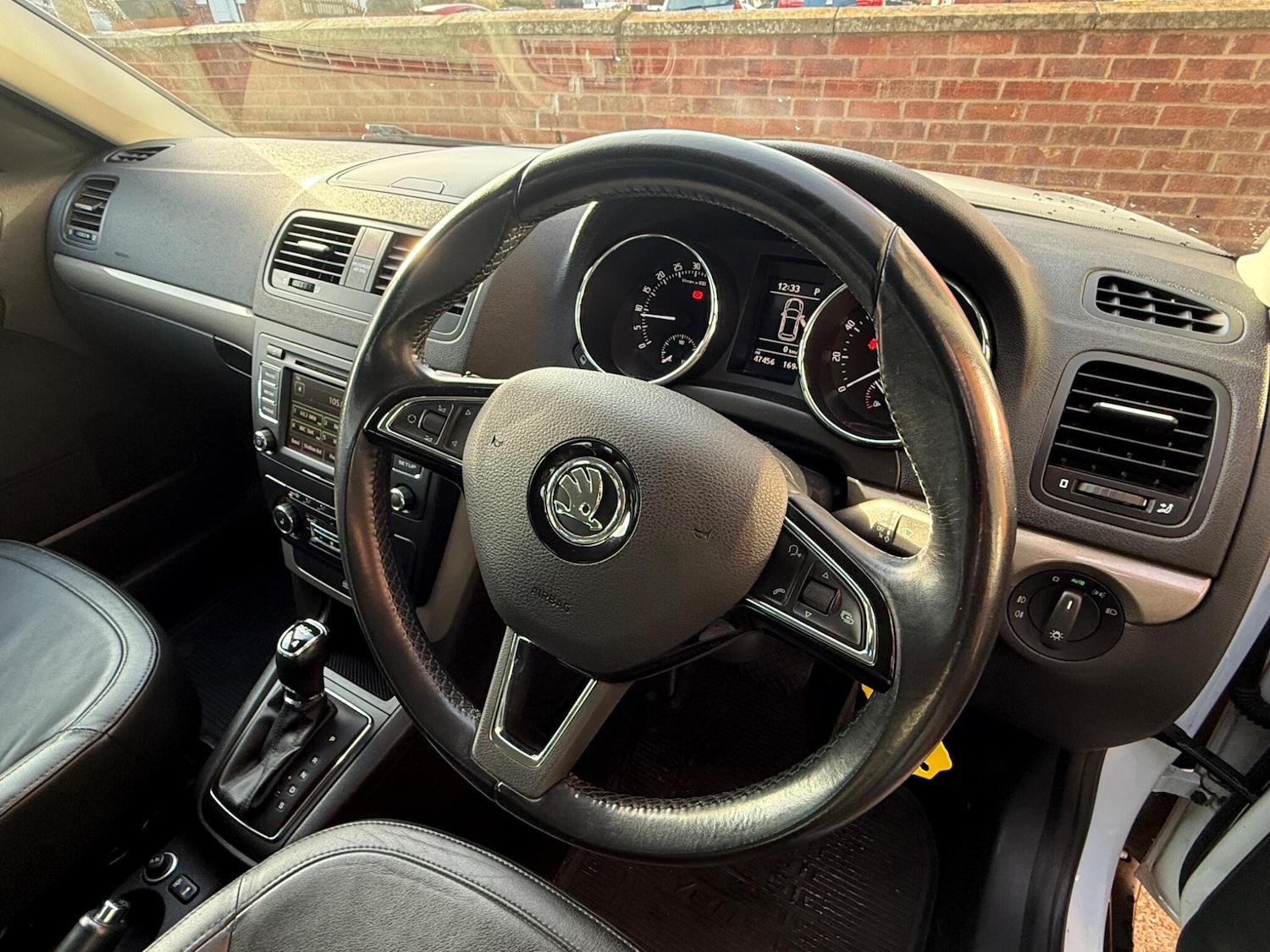 Used Skoda Yeti 2014 for sale - 77016330: Photo 10
