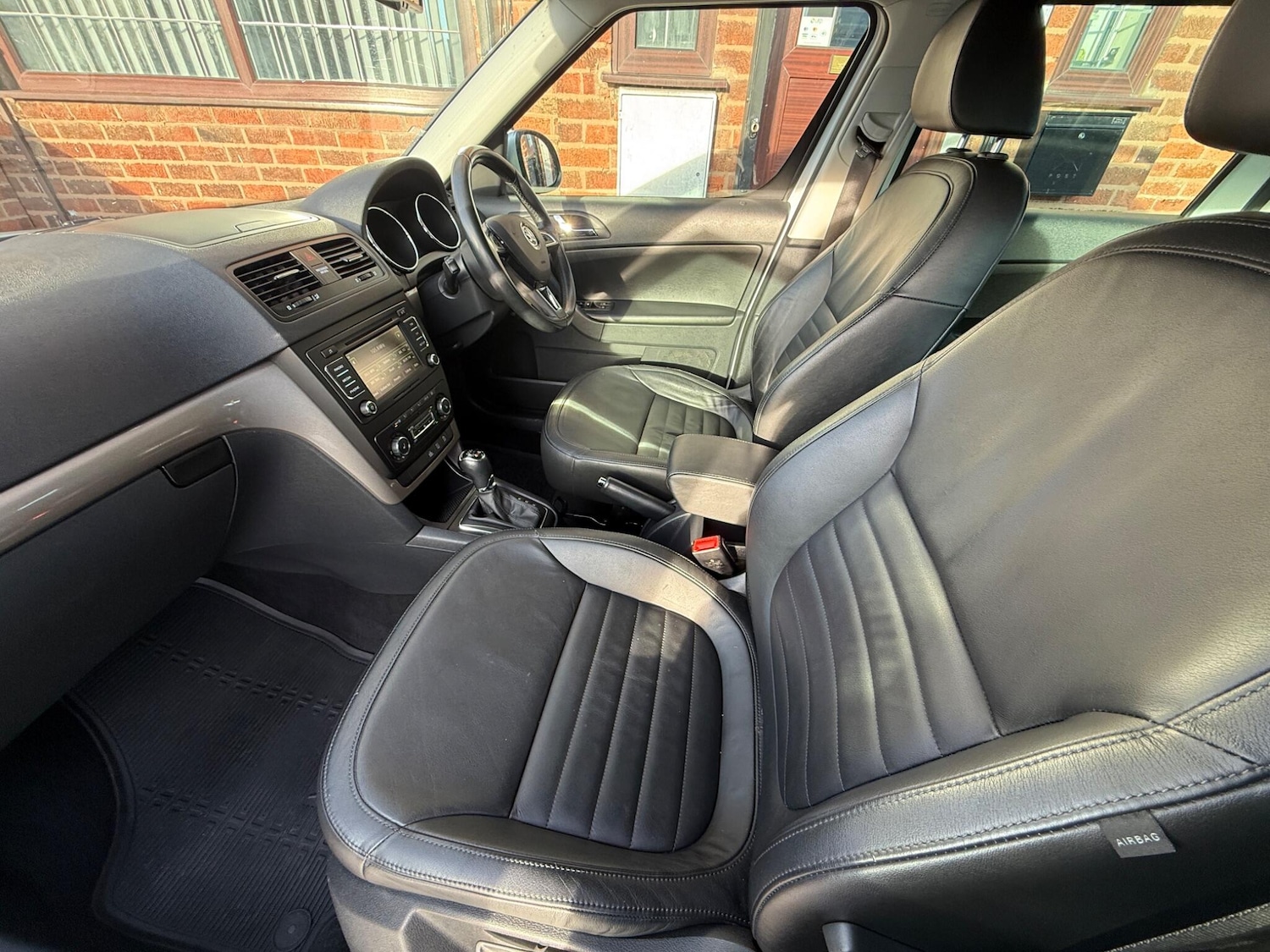 Used Skoda Yeti 2014 for sale - 77016330: Photo 18