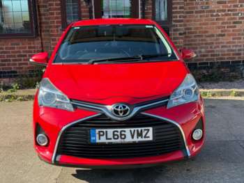 Used Toyota Yaris 2017 for sale - 74654201: Photo