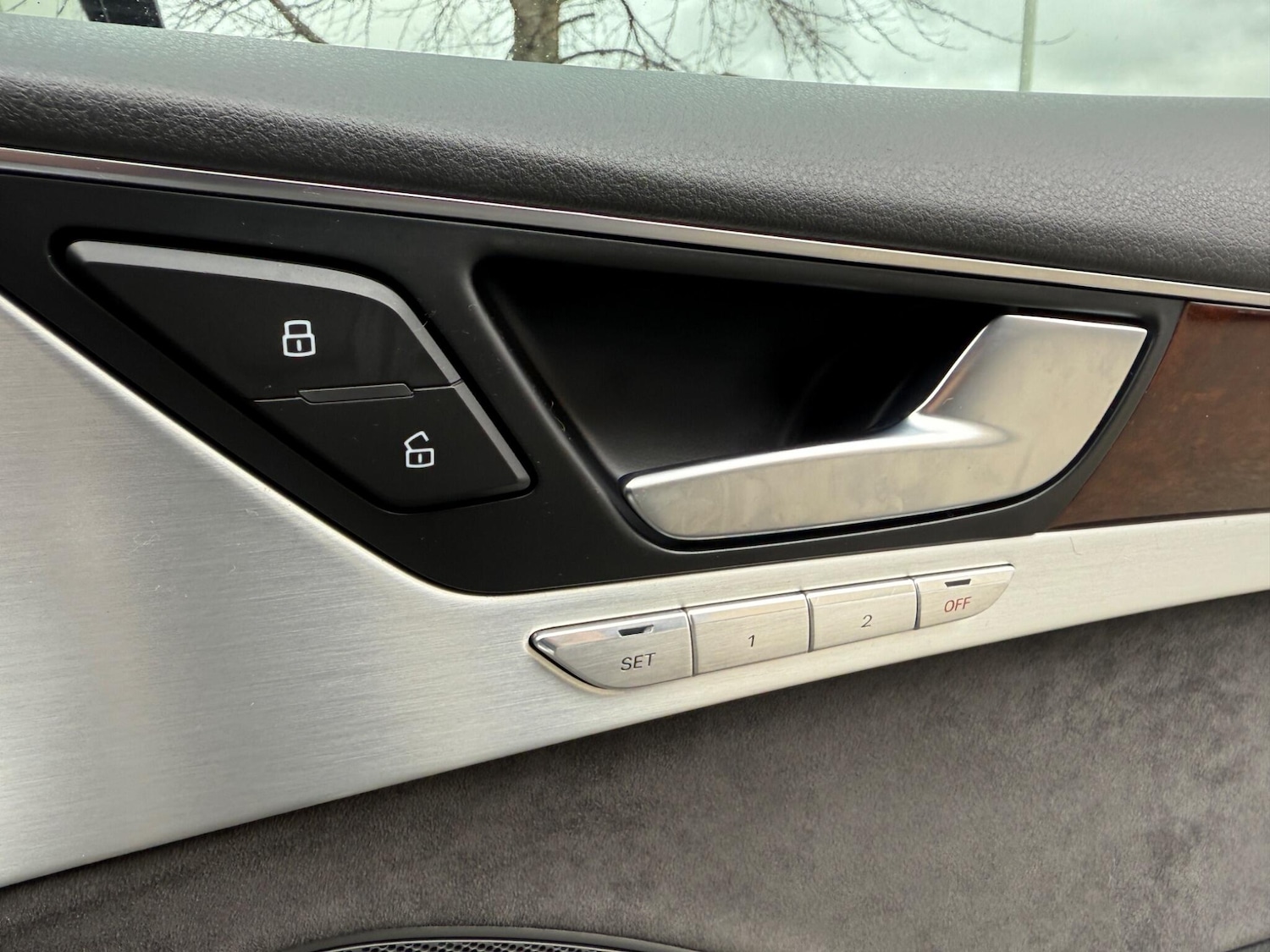 Used Audi A8 2012 for sale - 77637357: Photo 18