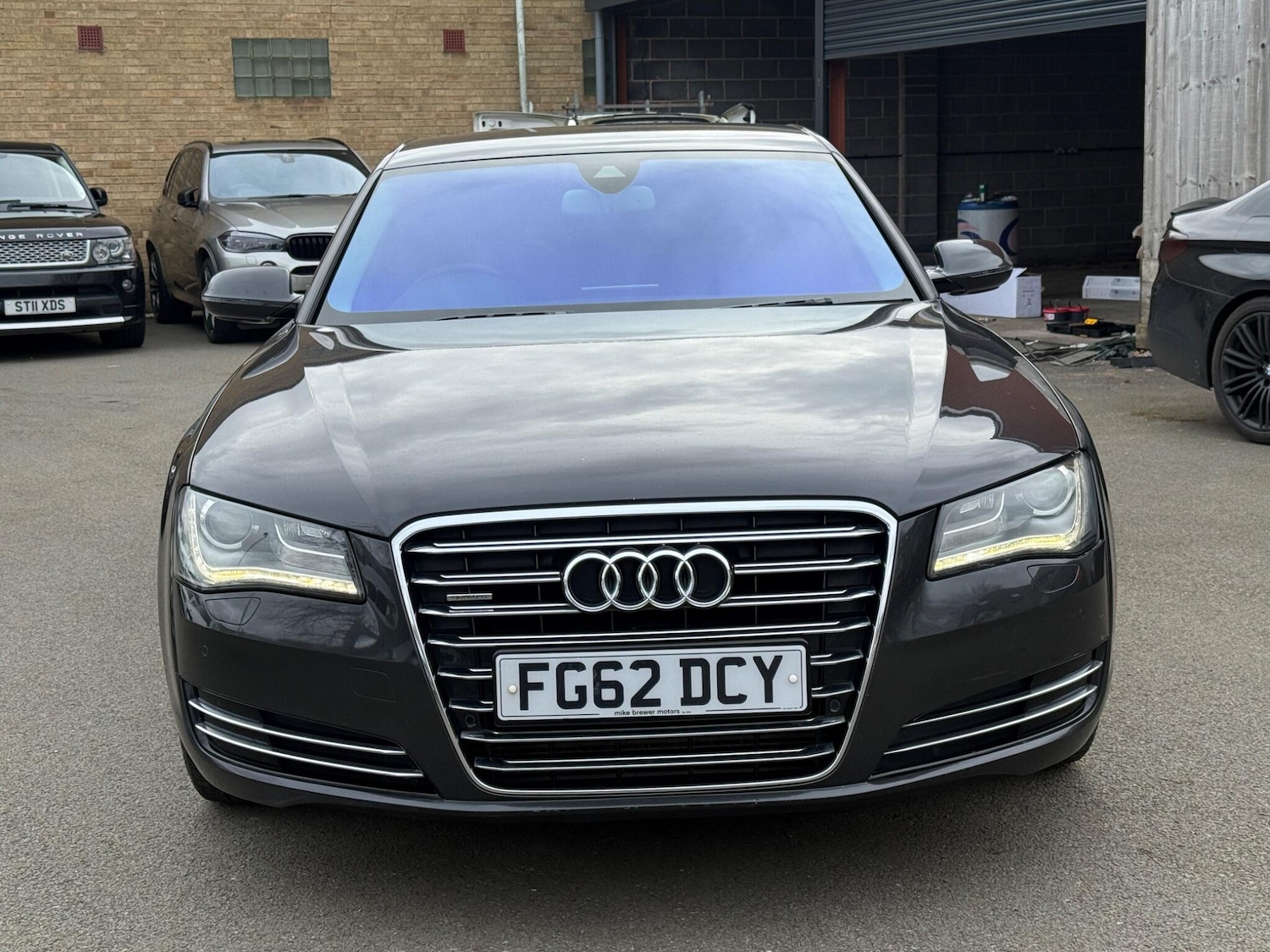 Used Audi A8 2012 for sale - 77637357: Photo 2