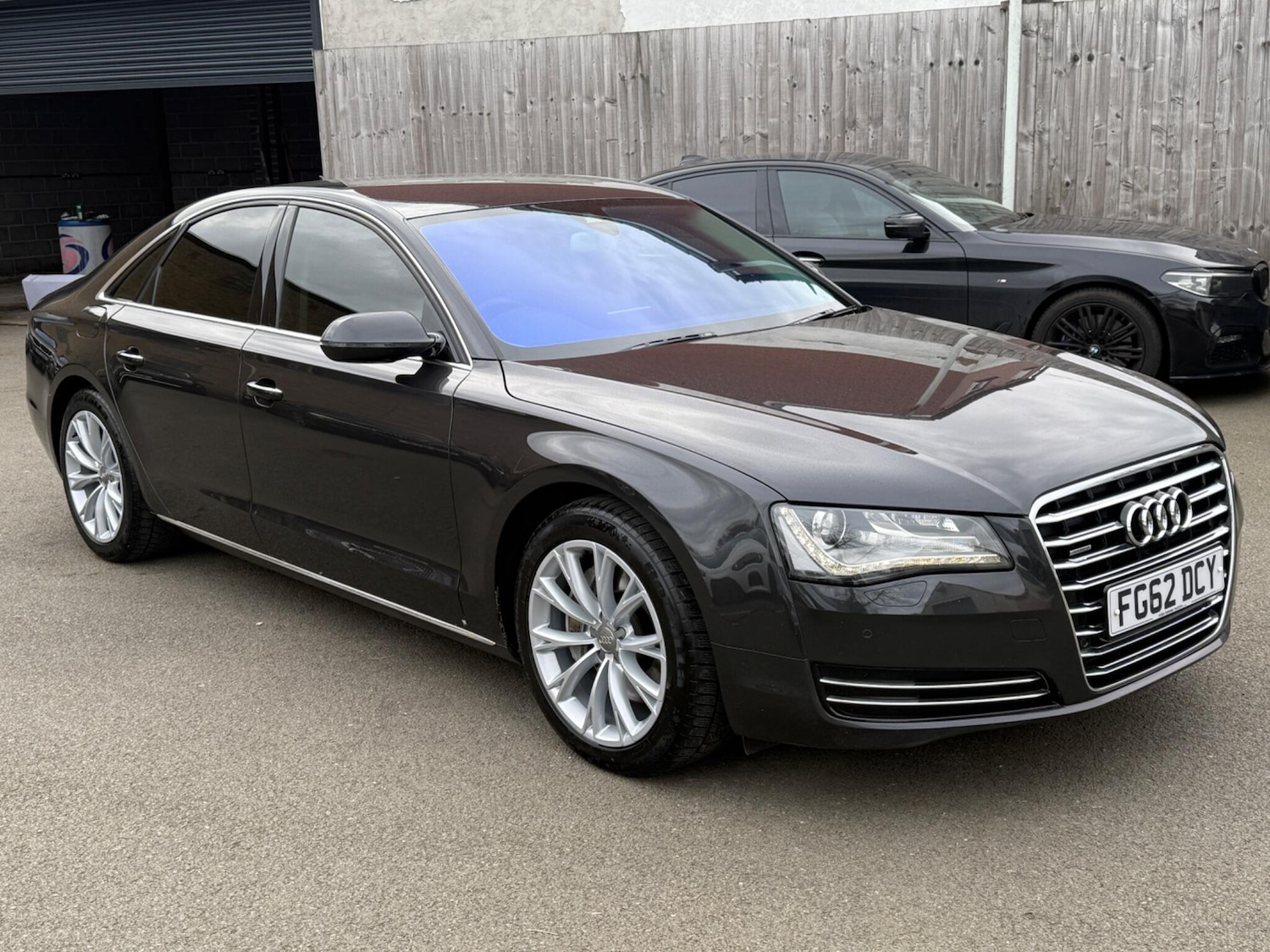 Used Audi A8 2012 for sale - 77637357: Photo 3