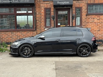 Used Volkswagen Golf 2016 for sale - 75729617: Photo