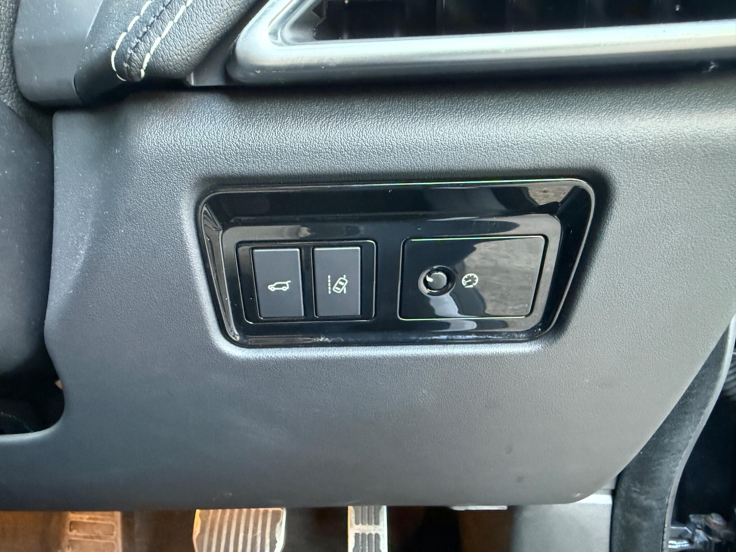 Used Jaguar F-Pace 2016 for sale - 76572422: Photo 16