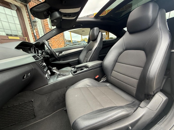 Used Mercedes-Benz C-Class 2011 for sale - 76215541: Photo 15
