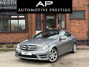 Used Mercedes-Benz C-Class 2011 for sale - 76215541: Photo