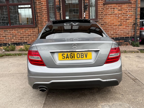 Used Mercedes-Benz C-Class 2011 for sale - 76215541: Photo 7