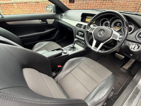 Used Mercedes-Benz C-Class 2011 for sale - 76215541: Photo 9