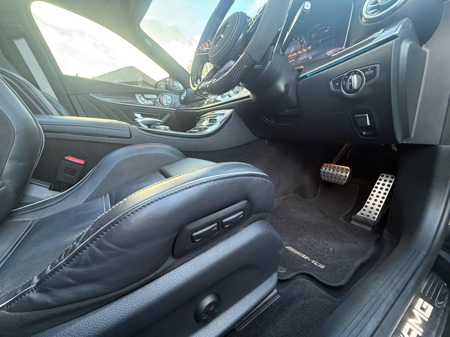 Used Mercedes-Benz E Class for sale - 77854204: Photo 12