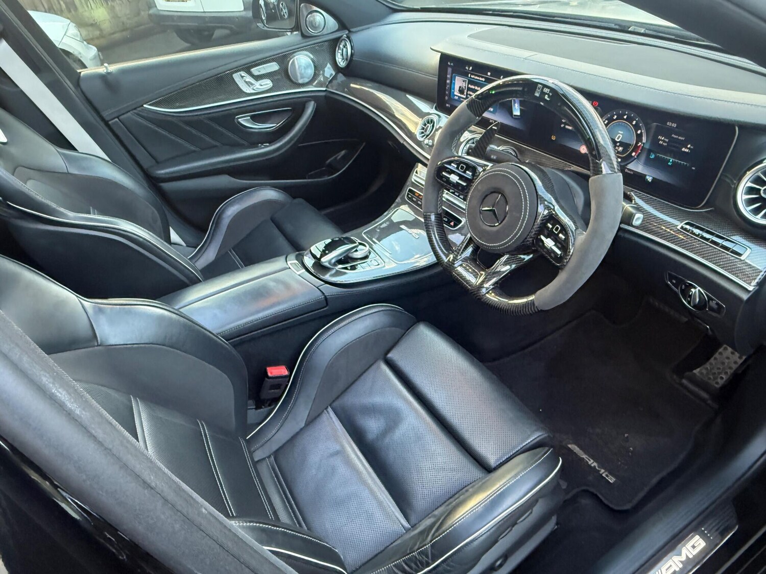 Used Mercedes-Benz E Class for sale - 77854204: Photo 9