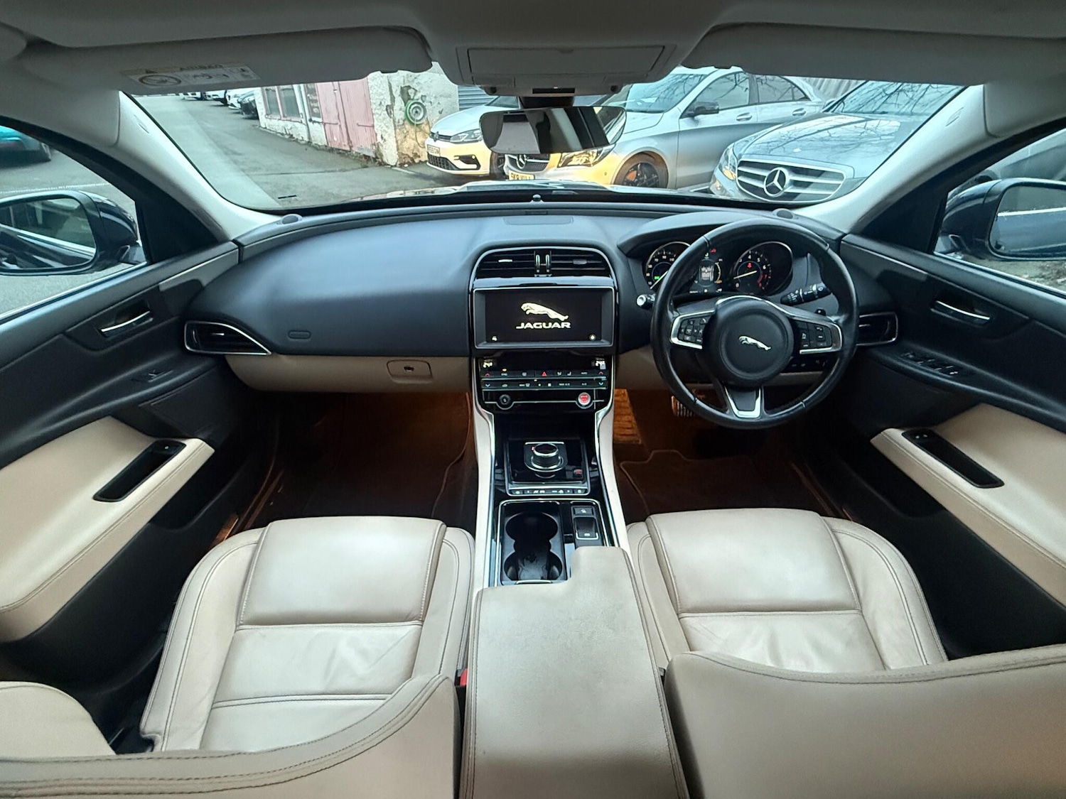 Used Jaguar XE 2018 for sale - 77925771: Photo 23