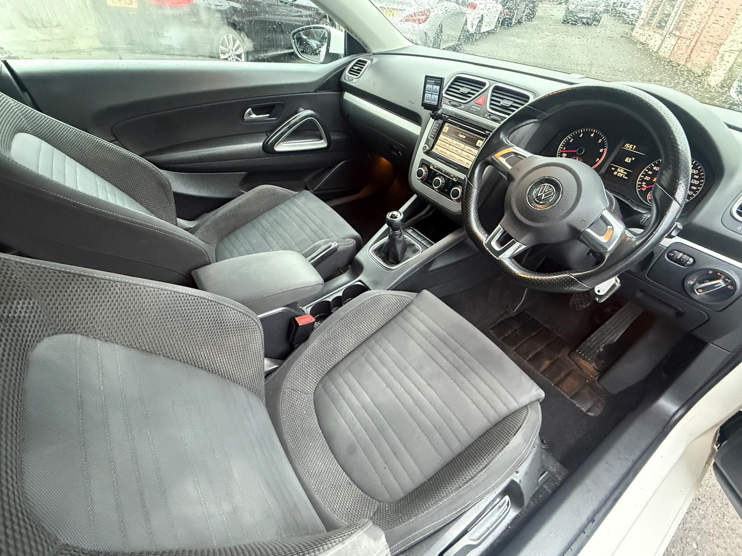 Used Volkswagen Scirocco 2010 for sale - 77537293: Photo 11