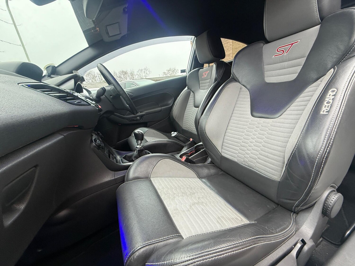 Used Ford Fiesta 2014 for sale - 77468001: Photo 21