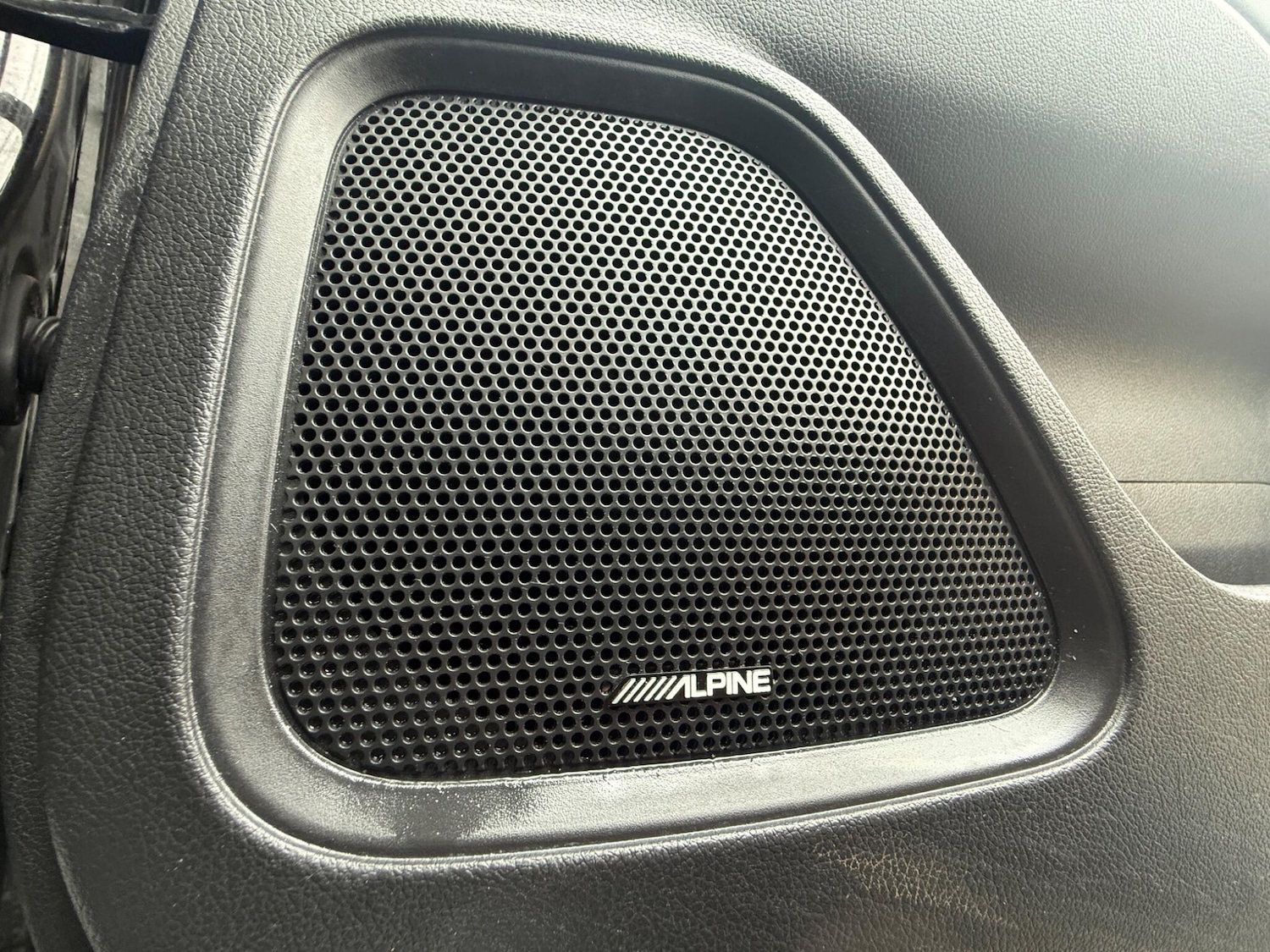 Used Mitsubishi Outlander 2018 for sale - 77892490: Photo 15