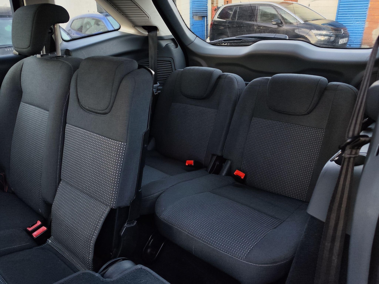 Used Ford Grand C-Max 2011 for sale - 77237788: Photo 15