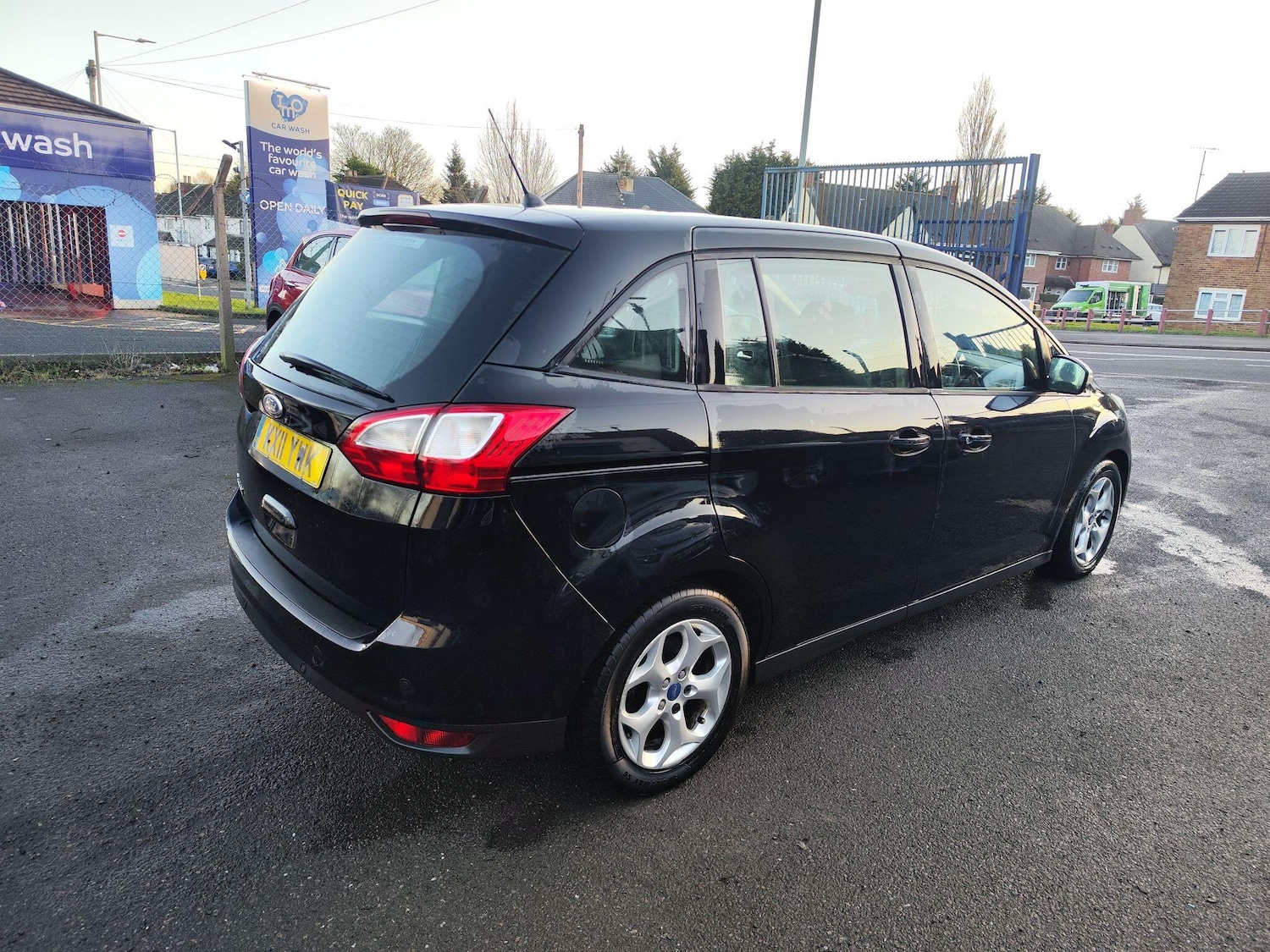 Used Ford Grand C-Max 2011 for sale - 77237788: Photo 4