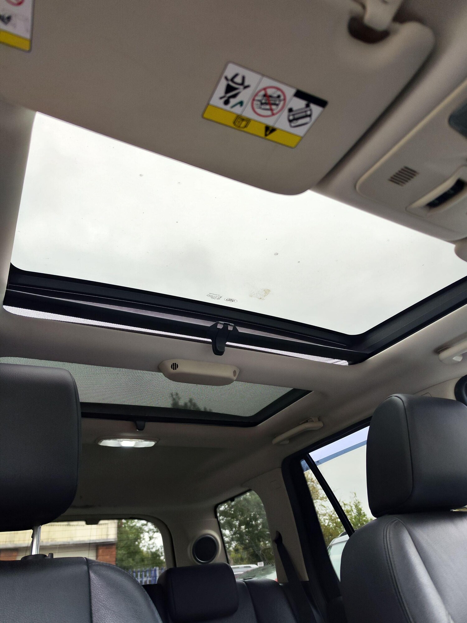 Used Land Rover Freelander 2 2010 for sale - 76314910: Photo 26