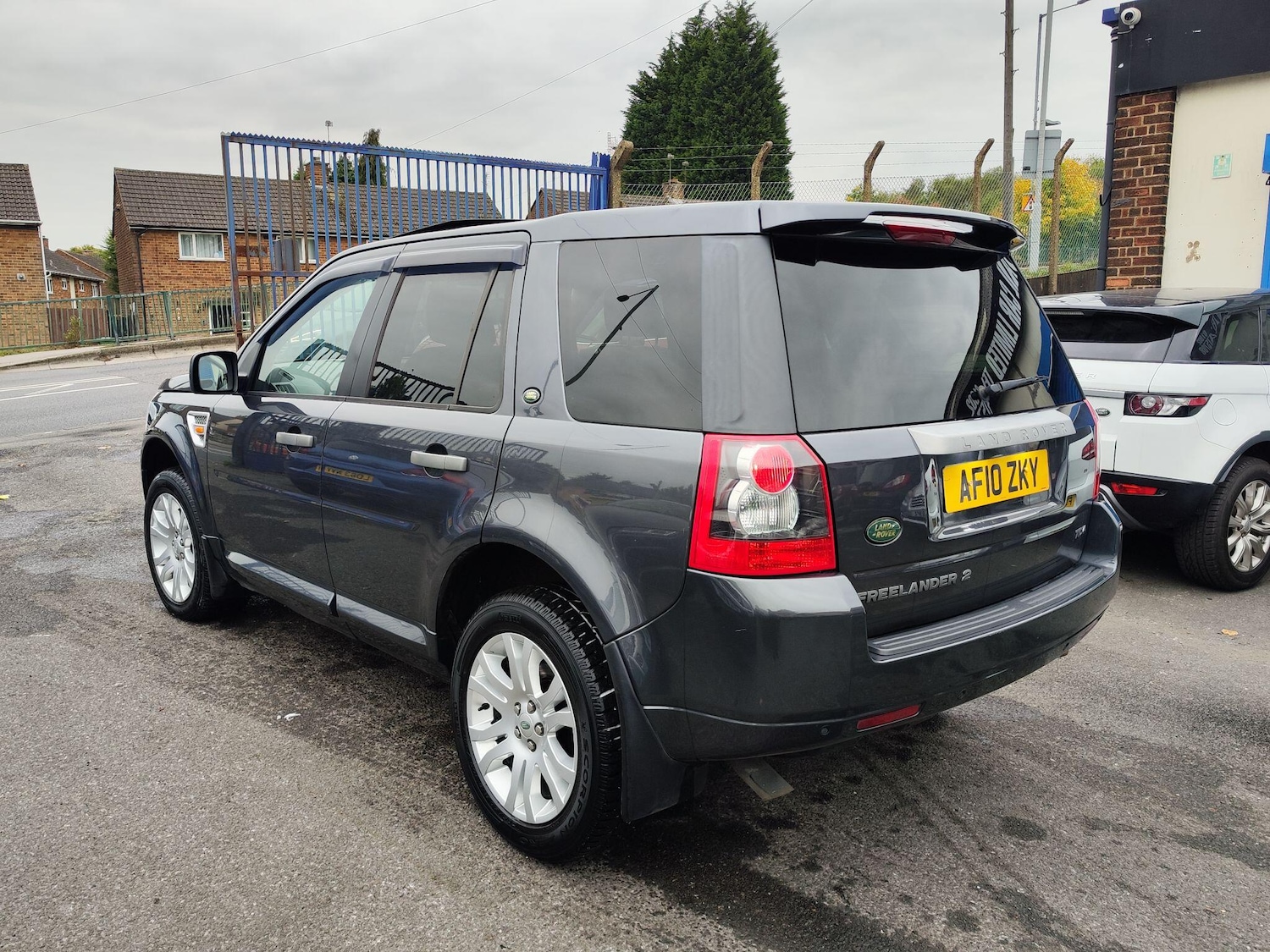 Used Land Rover Freelander 2 2010 for sale - 76314910: Photo 4