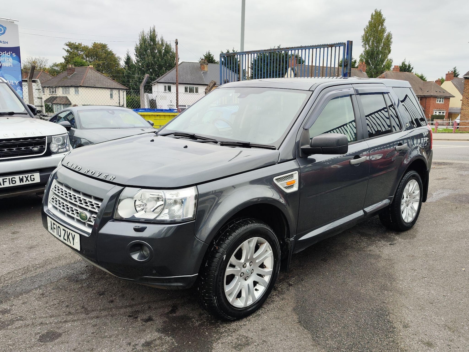 Used Land Rover Freelander 2 2010 for sale - 76314910: Photo 6