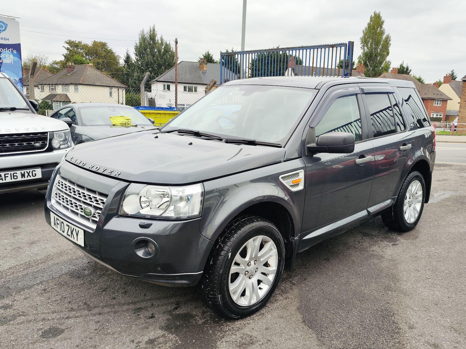 Used Land Rover Freelander 2 2010 for sale - 76314910: Photo 7