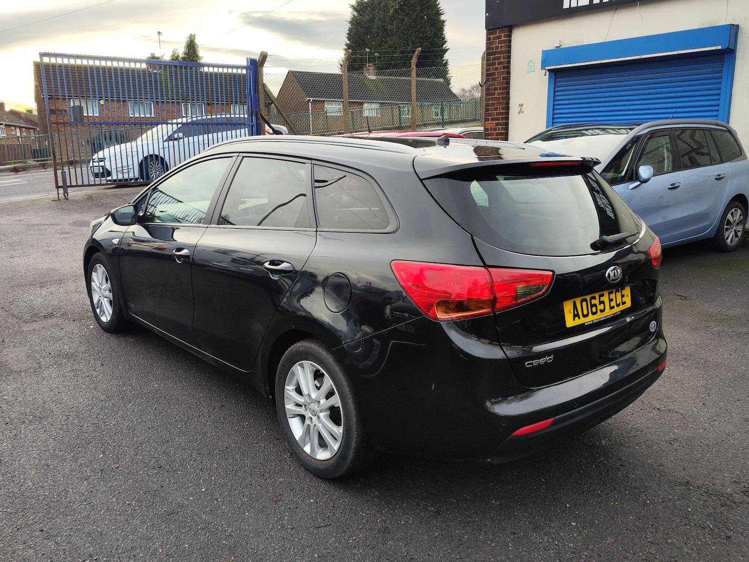 Used Kia Ceed for sale - 77242779: Photo 3