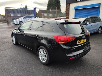 Used Kia Ceed 2015 for sale - 77242779: Photo