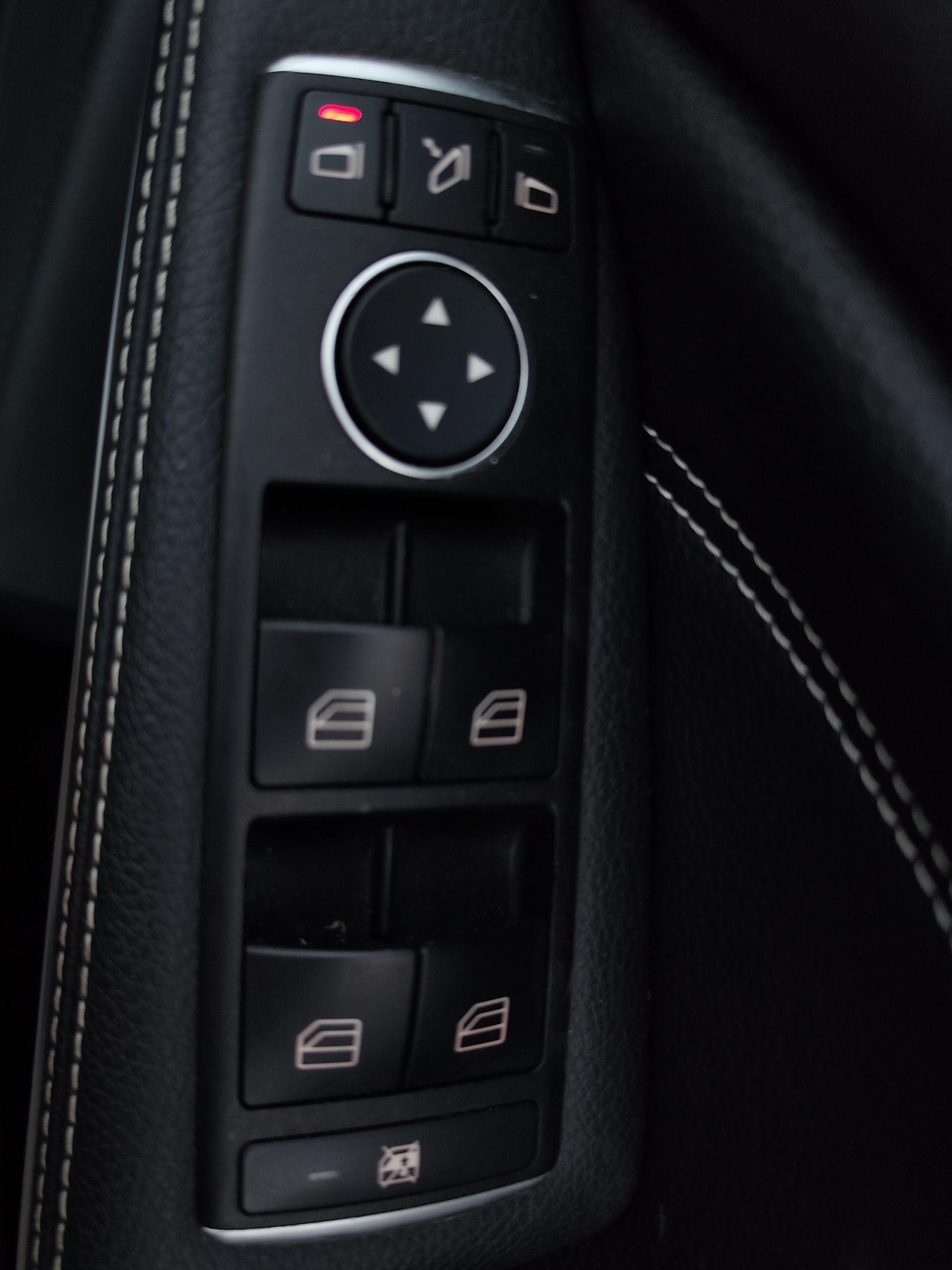 Used Mercedes-Benz A-Class 2014 for sale - 74372781: Photo 24