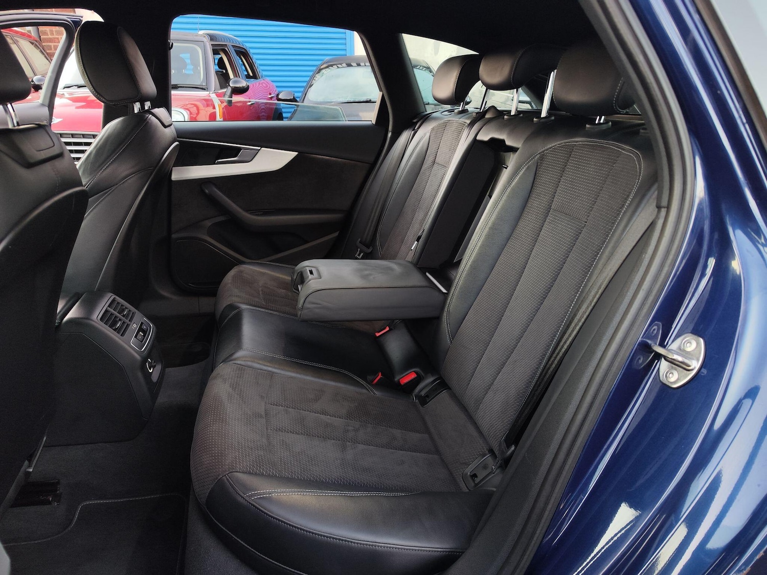 Used Audi A4 2018 for sale - 76608007: Photo 12