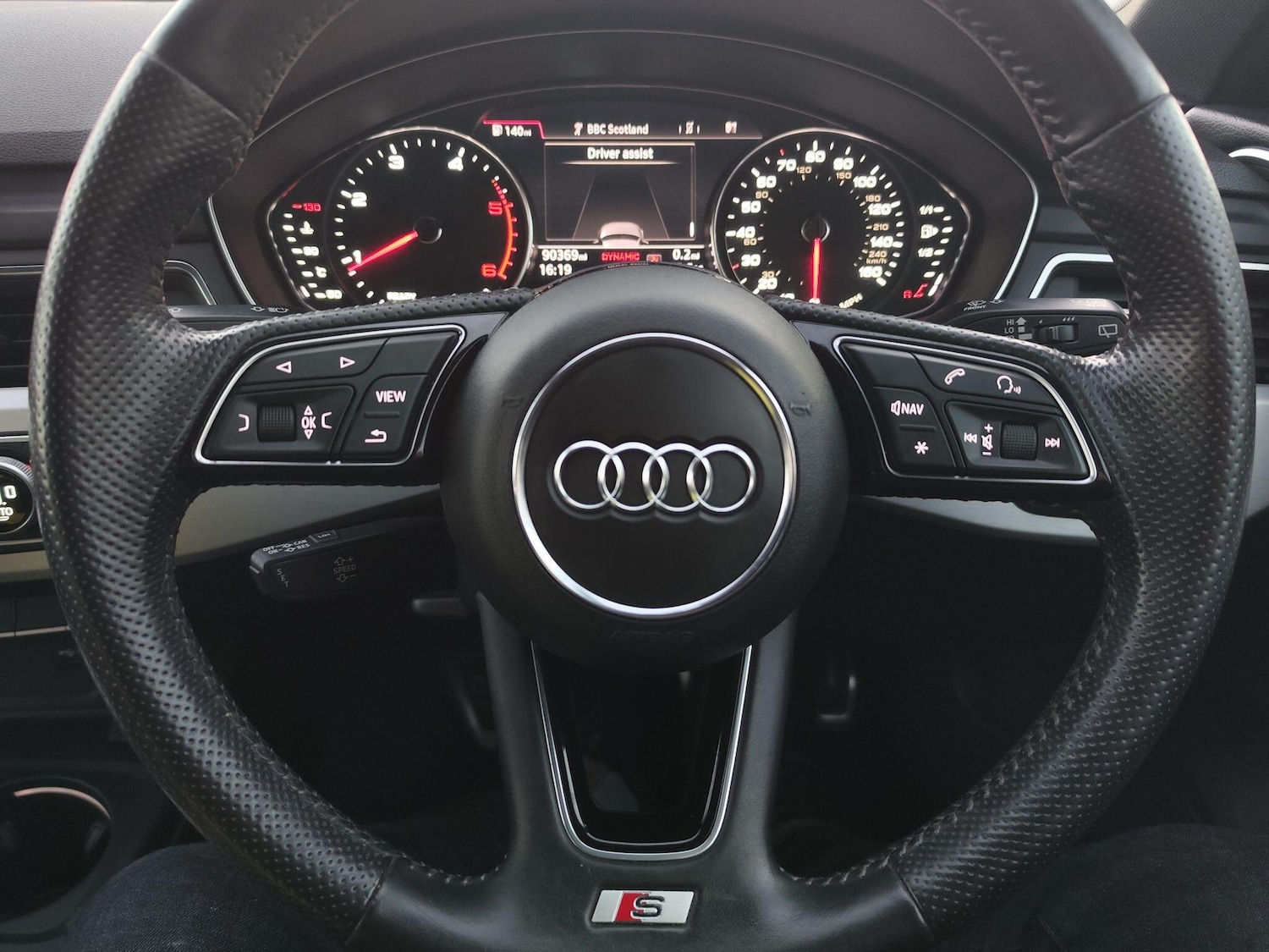 Used Audi A4 2018 for sale - 76608007: Photo 27