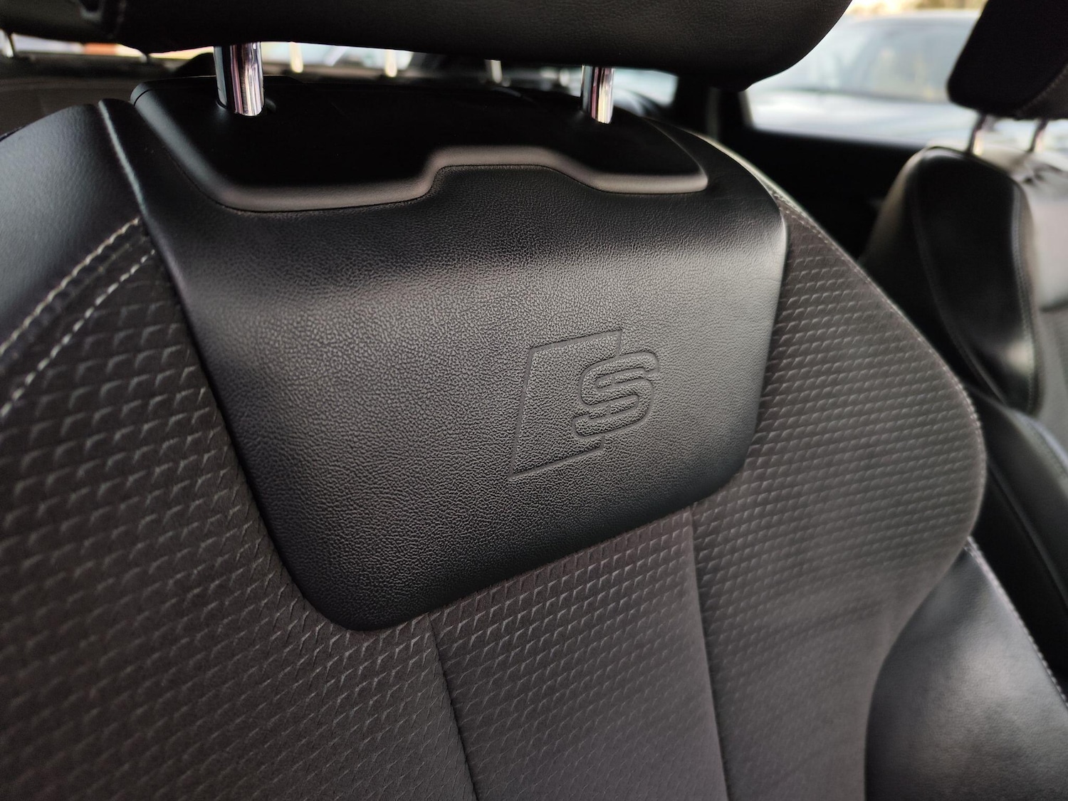 Used Audi A4 2018 for sale - 76608007: Photo 33