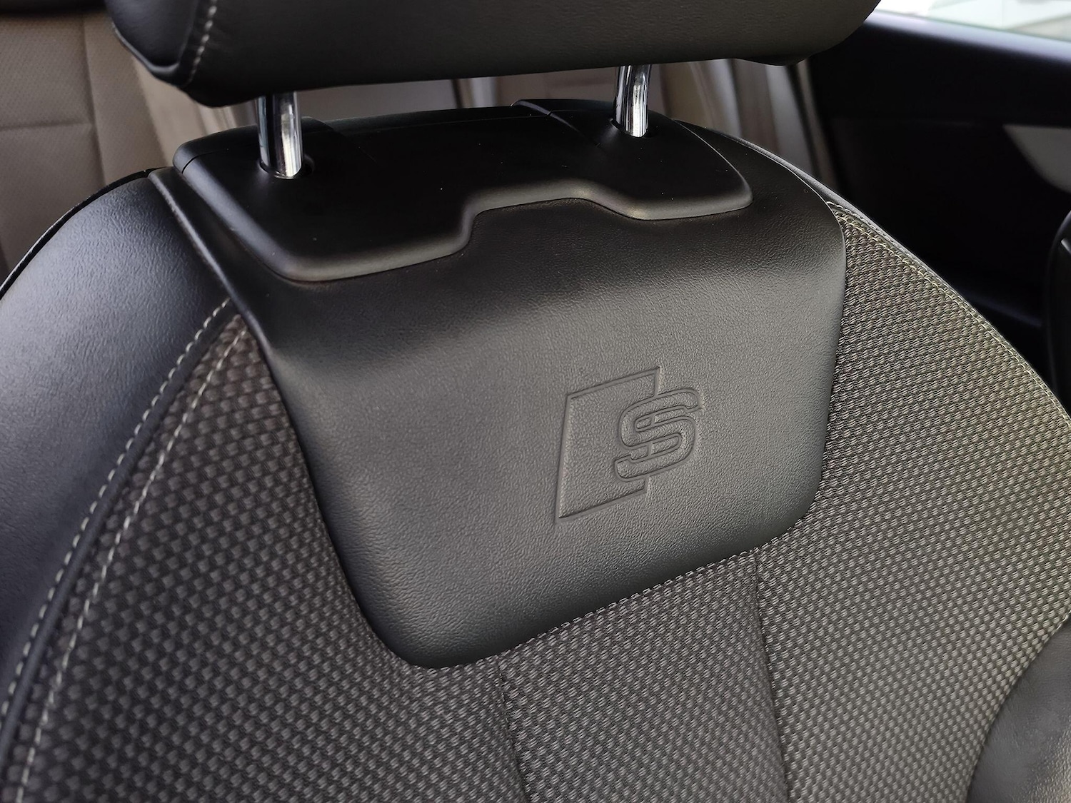 Used Audi A4 2016 for sale - 76485643: Photo 11